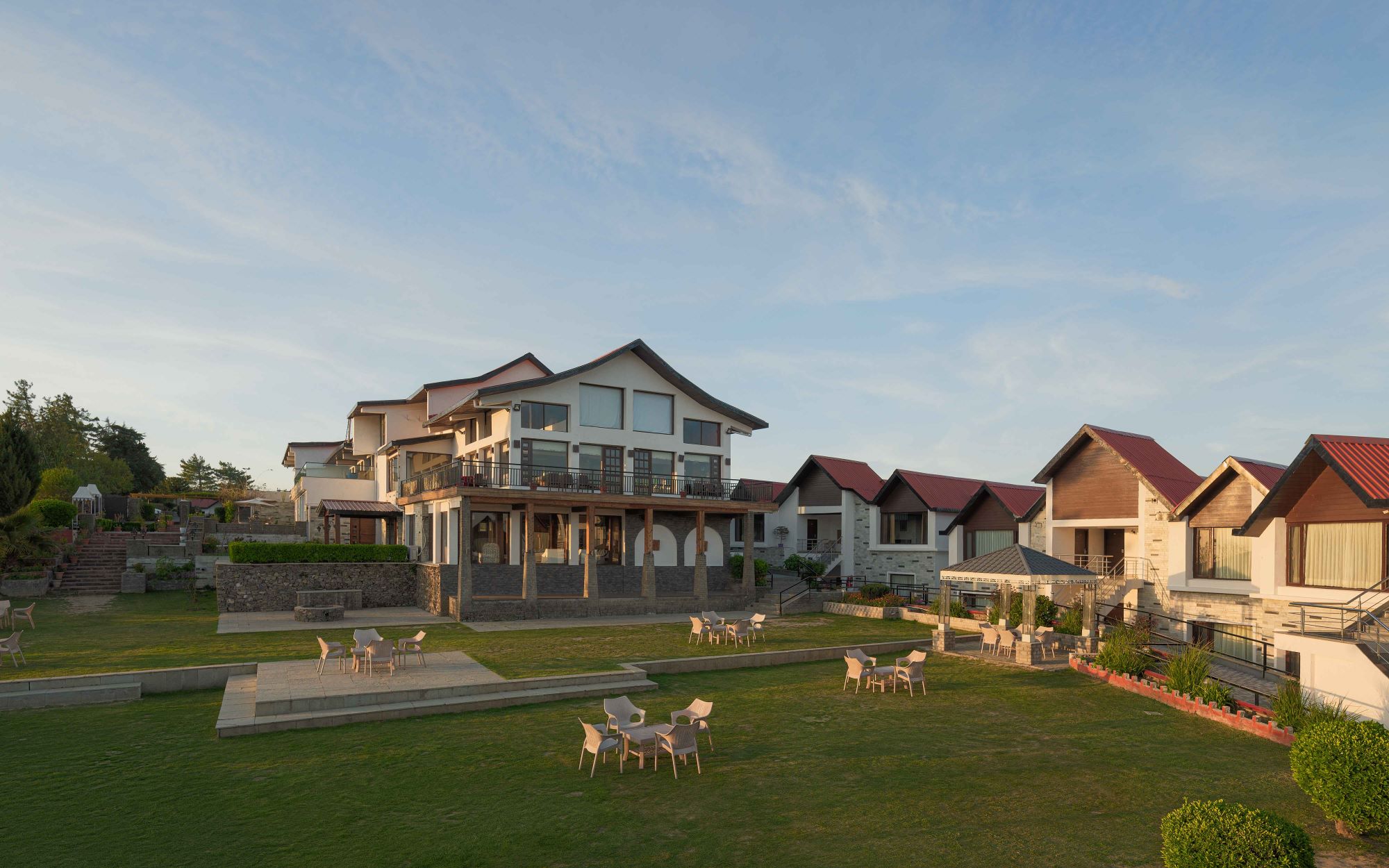 A Simple Guide to Mashobra: The Best Place to Stay, Eat, and Explore in the Himalayas